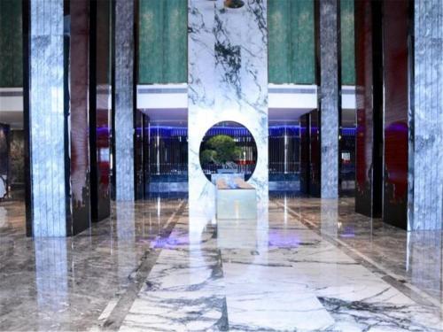 Enjoy Hotel