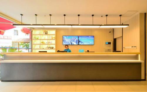 Hotel Hanting Express Qingdao Hai'er Road