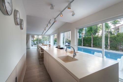 Magical Villa With Pool