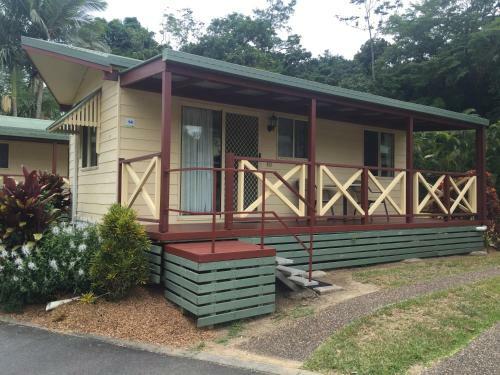 Cairns Crystal Cascades Holiday Park