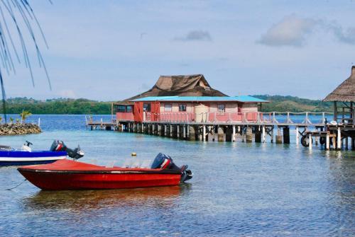 Lodge Imagination Island