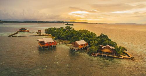 Lodge Imagination Island