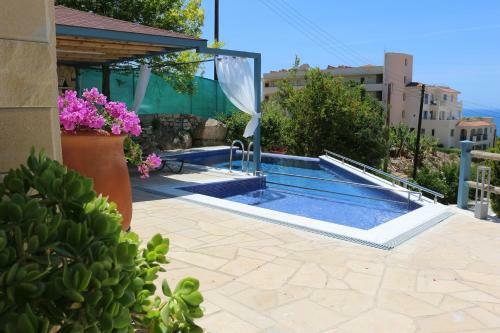 Infinite Blu Villa