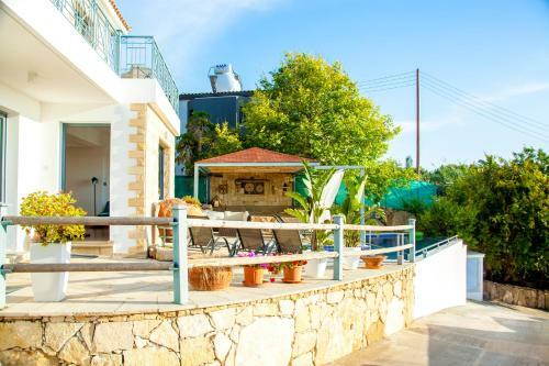 Infinite Blu Villa