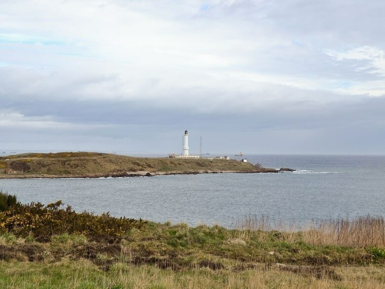 Aberdeen Lighthouse Cottage 1
