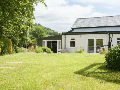 Bwthyn Bach Holiday Cottage