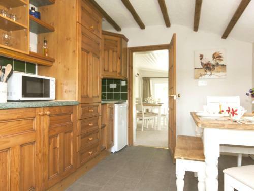 Bwthyn Bach Holiday Cottage