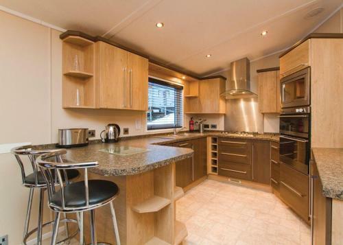 Grattons Cedar Lodges