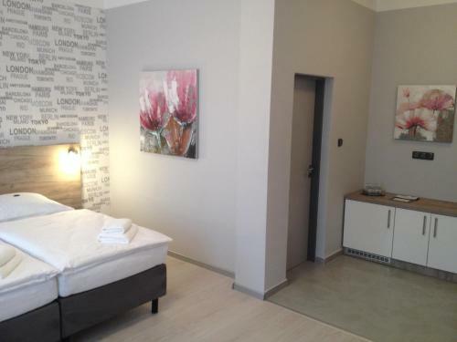 Hostal Pension Phoenix