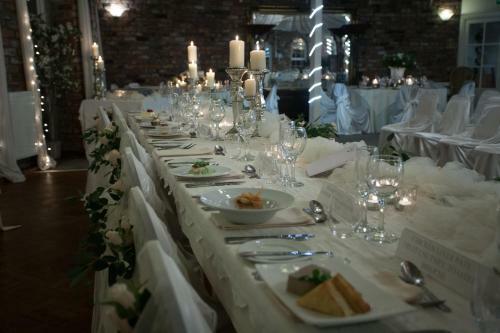 Hotel Meifod Country House
