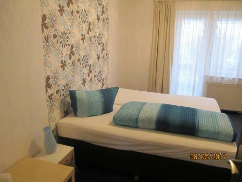 Hostal Pension Check In