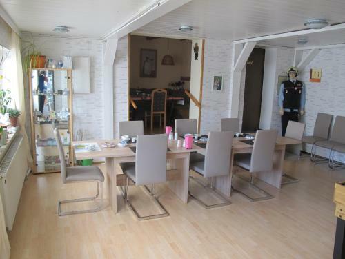 Hostal Pension Check In