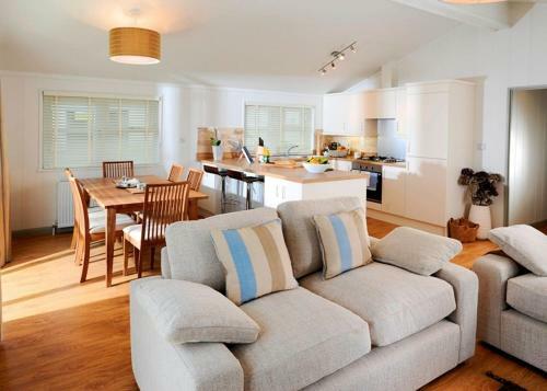 Upton Lakes Lodges