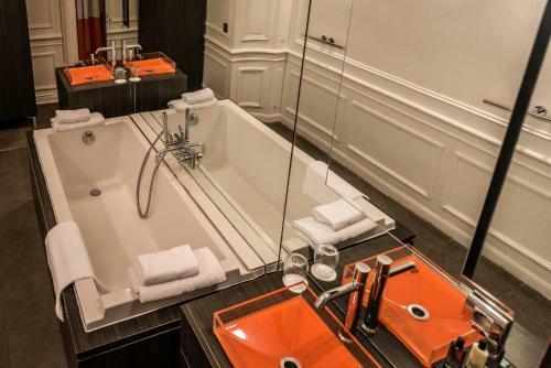 Hotel Ch�teau De Lacan