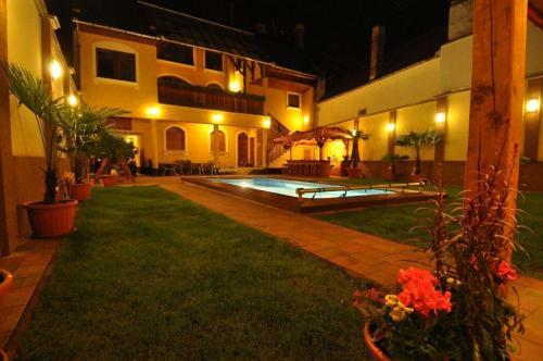 Hostal Eszti Vend�gh�z