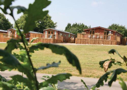Weston Wood Lodges