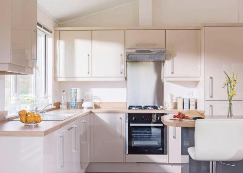 Devon Hills Lodges