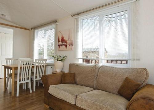 Devon Hills Lodges