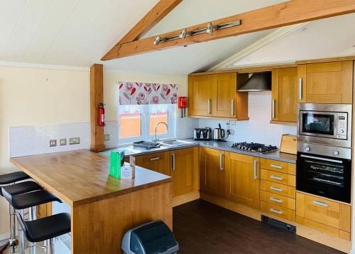 Devon Hills Lodges
