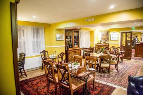 The Black Bull Hotel