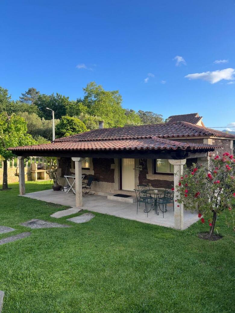 Casas Rusticas Do Picoutinho