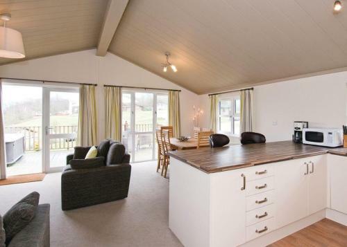 Heronstone Lodges