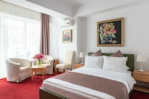Caesar's Downtown Aparthotel