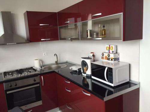 Cosmo Plaza Apartment