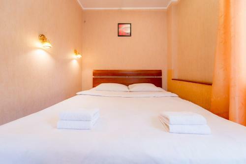 5 Zvezd Studio Apartment