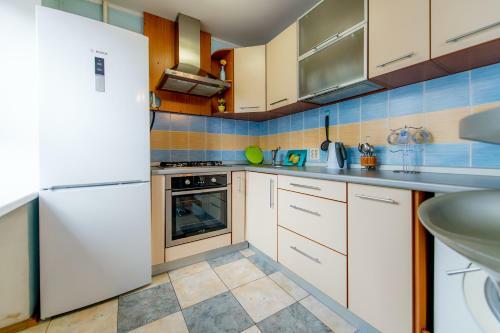 5 Zvezd Studio Apartment