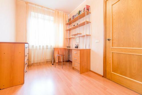 5 Zvezd Studio Apartment