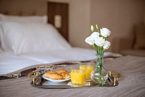 Time Hotel