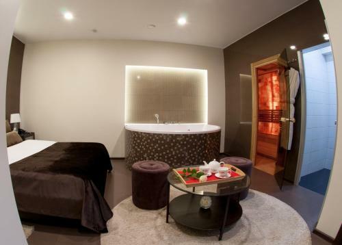 Mister Zhulebin Hotel