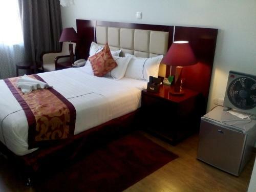 Rahnile Hotel