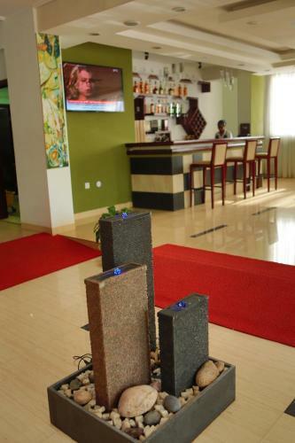 Rahnile Hotel