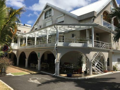 Hotel R�sidence H�teli�re Le Phoenix