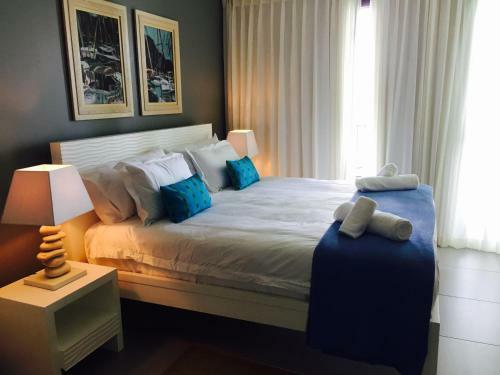 Eden Island Luxury Apartment