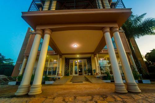 Hotel Royal Nest