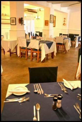 Albertinia Hotel