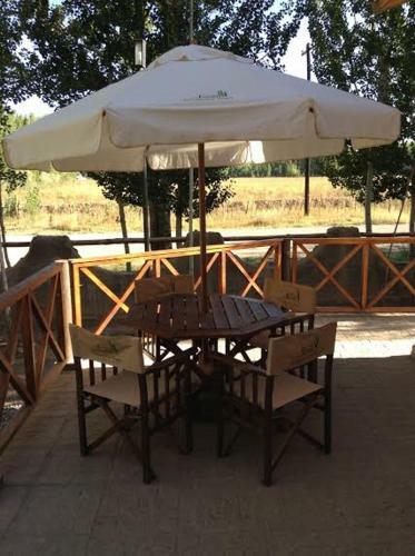 Terrazas En El Bosque Caba�as
