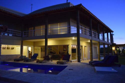Hotel Chaglasian Wine & Suites