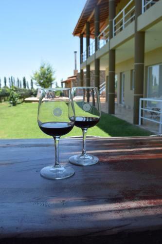 Hotel Chaglasian Wine & Suites