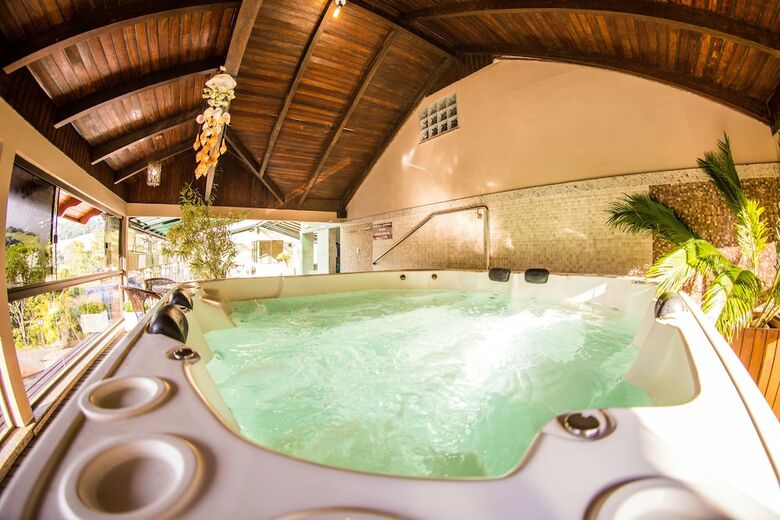 Hotel Rouxinol