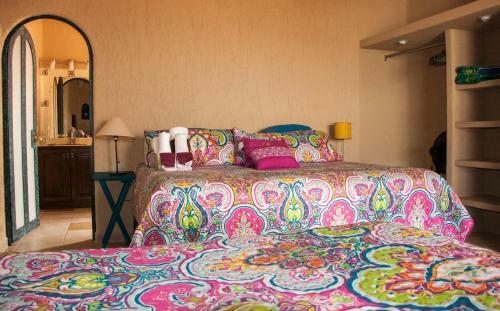 Casa Kootenay Bed And Breakfast
