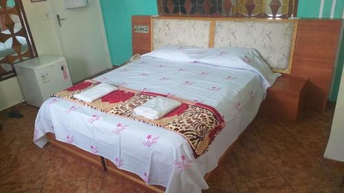 Gold Star Hotel