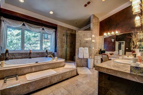 Five Diamond Hotel Alternatives