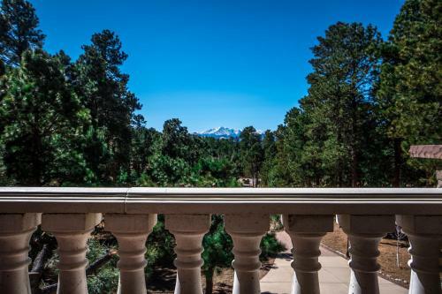 Five Diamond Hotel Alternatives