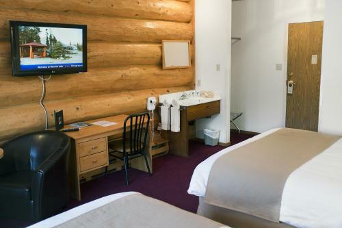 Hotel Northern Rockies Lodge