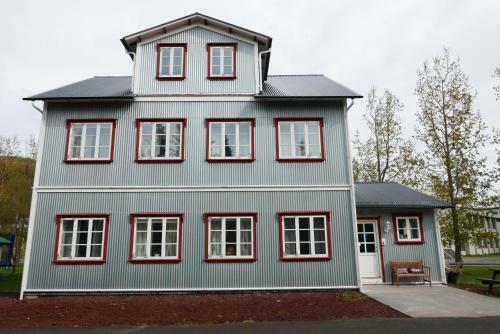Apartamento Gamli Sk�linn H�sav�k