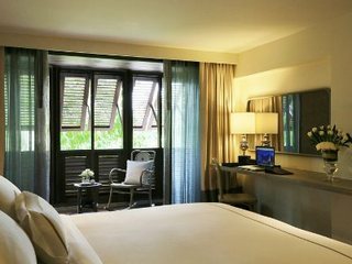 Hotel Riva Surya Bangkok